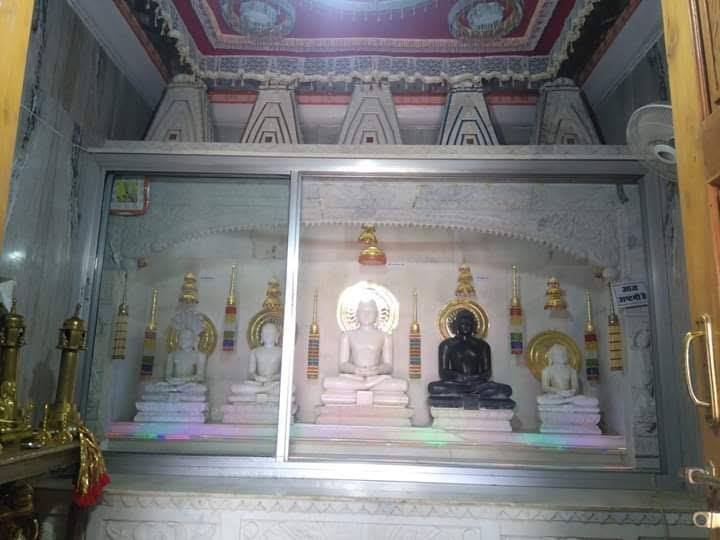 Shri 1008 Chandraprabhu Digamber Jain Mandir, Lamheta, District - Jabalpur (Madhya Pradesh) main image