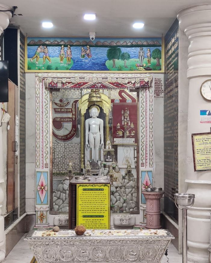 Shri 1008 Chandraprabhu Digamber Jain Mandir, Athwalines, Athwa, Surat (Gujarat) image 7
