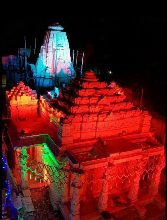 Shri Parshvnath Bhagwan Shwetamber Jain Mandir, Gandhi Chowk, Ganj Basoda, District-Vidisha (M.P.) image 1