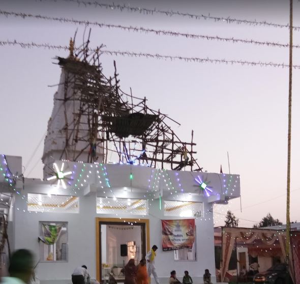 Shri Adinath Digamber Jain Mandir, Jhandwa, Tehsil - Sironj, District - Vidisha (M.P.) image 1