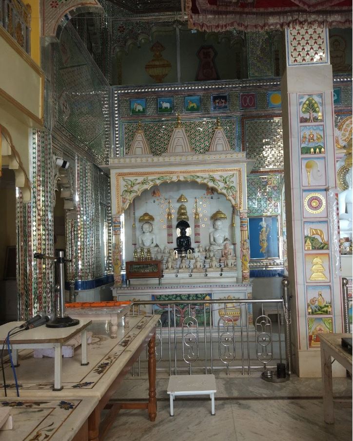 Shri Parshvnath Digamber Jain Chota Mandir, Aron, District - Guna (Madhya Pradesh) image 1