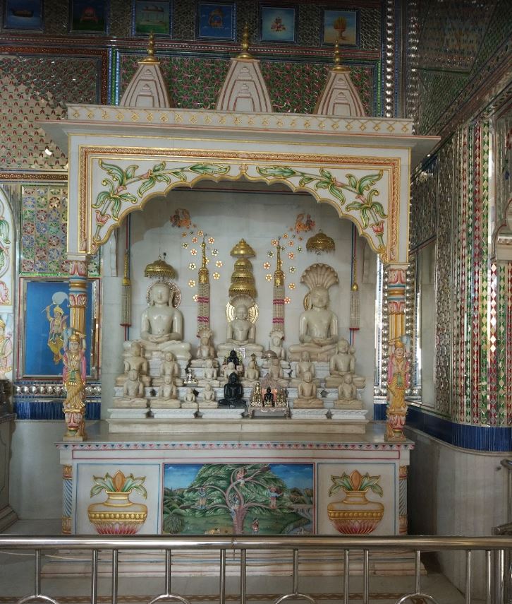 Shri Parshvnath Digamber Jain Chota Mandir, Aron, District - Guna (Madhya Pradesh) image 2