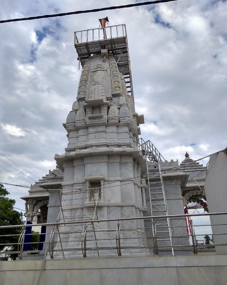Shri Shankeshwar Parshvnath Jain Shwetamber Mandir, Adinath Colony, Badnagar, District - Ujjain (M.P.) image 4