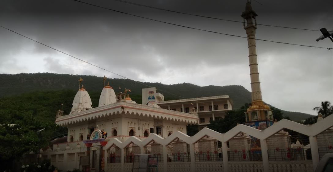 Shri Digamber Jain Samosharan Mandir, Girnarji, Junagadh (Gujarat) image 7