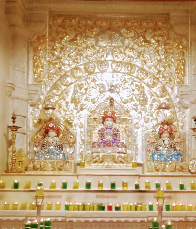Shri Shreyansnath Rajendra Suri Jain Shwetamber Mandir, Nayapura, Ujjain (Madhya Pradesh) image 2