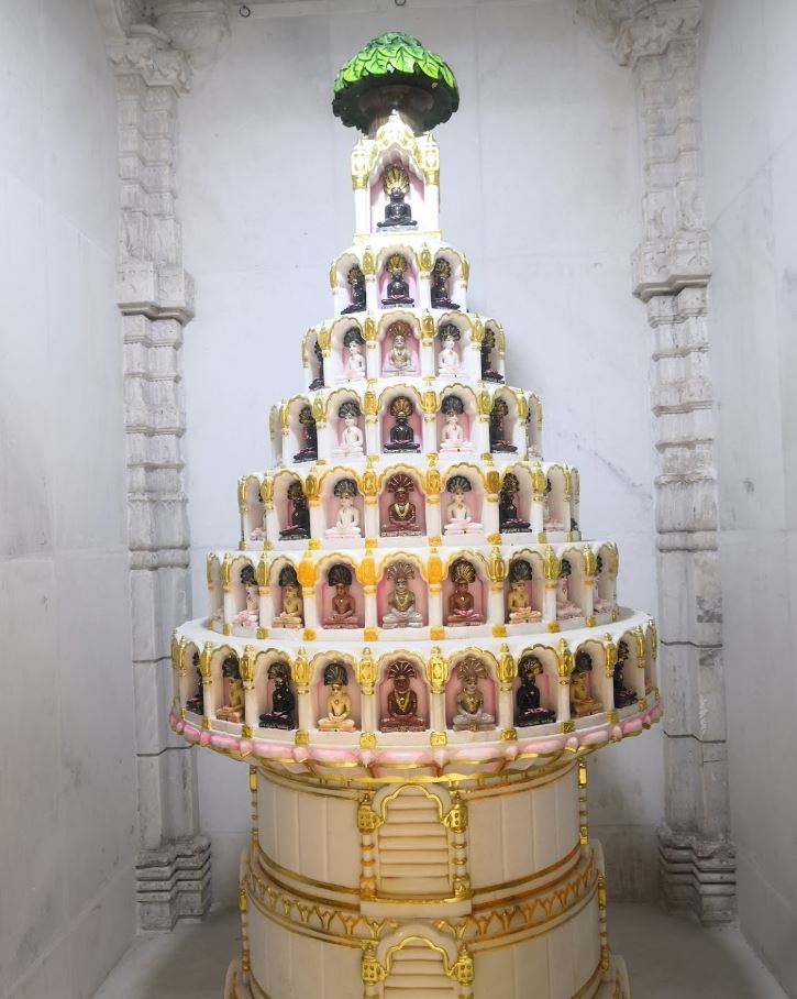 Shri Avanti Parshvnath Shwetamber Jain Tirth, Danigate, Ujjain (Madhya Pradesh) image 8