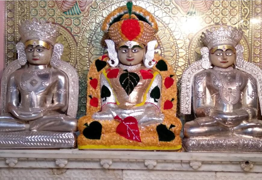 Shri Chintamani Parshvnath Jain Shwetamber Mandir, Mahidpur, District - Ujjain (M.P.) image 2