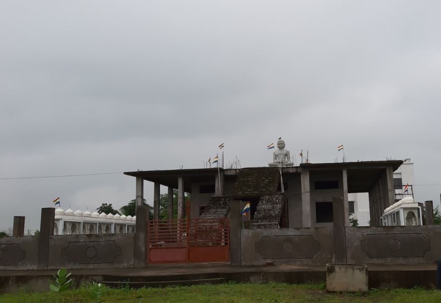Shri Darshangiri Digamber Jain Teerth, Near Patidar School, Harsodan, District - Ujjain (M.P.) image 3