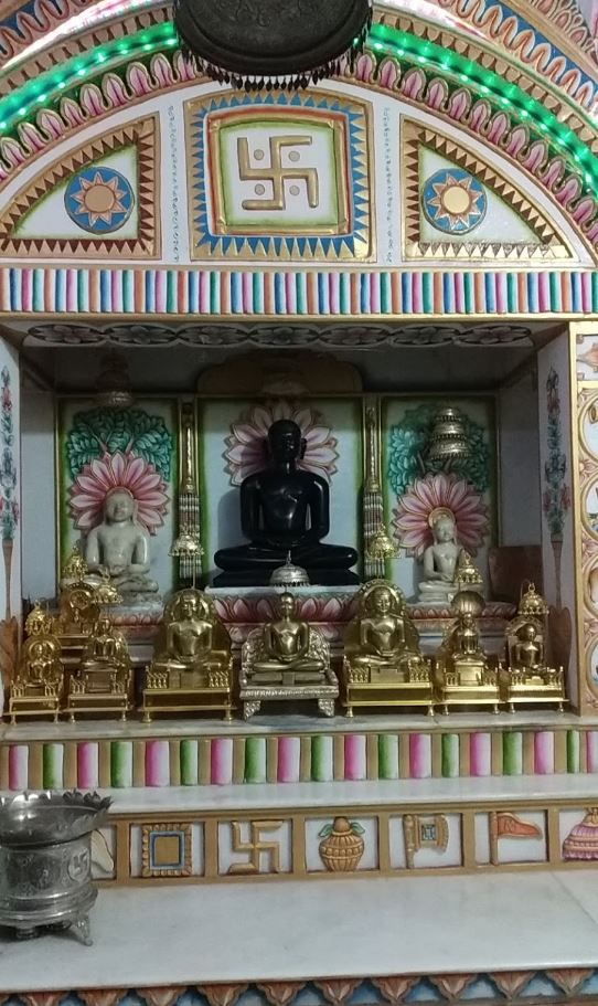 Shri Parshvnath Digamber Jain Mandir, Chandla, District - Chhatarpur (M.P.) image 1