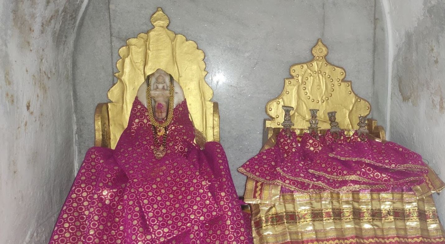 Shri Digamber Jain Mandir, Sausar, District - Chhindwara (M.P.) image 4