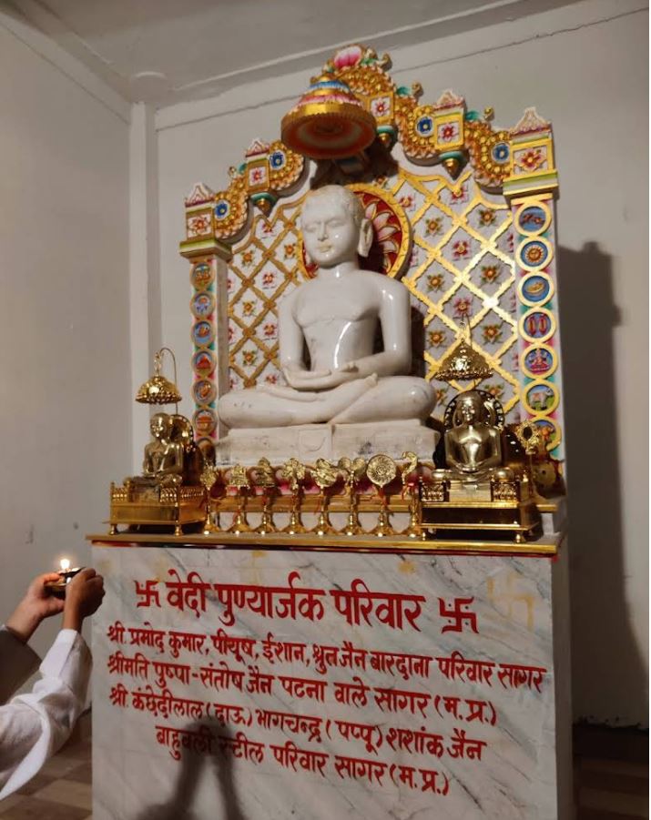 Shri Adinath Digamber Jain Mandir, Umreth, District - Chhindwara (M.P.) image 2