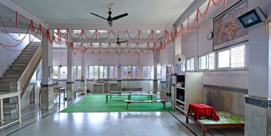 Shri Digamber Jain Kundkund-Kahan Swadhyay Mandir, Khaderi, District - Damoh (M.P.) image 4