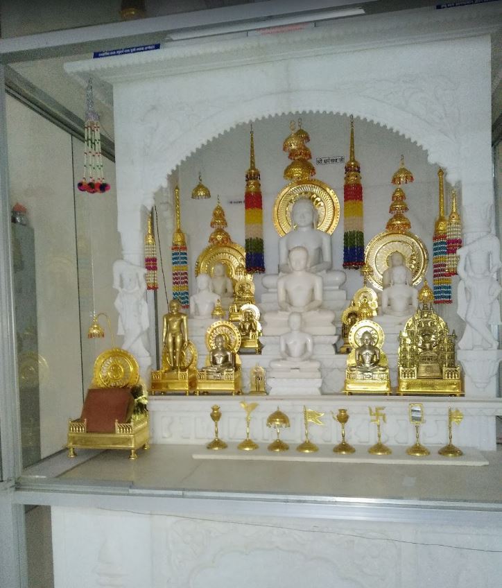 Shri 1008 Dharmnath Jinalaya, Bangaon, District - Damoh (M.P.) image 3