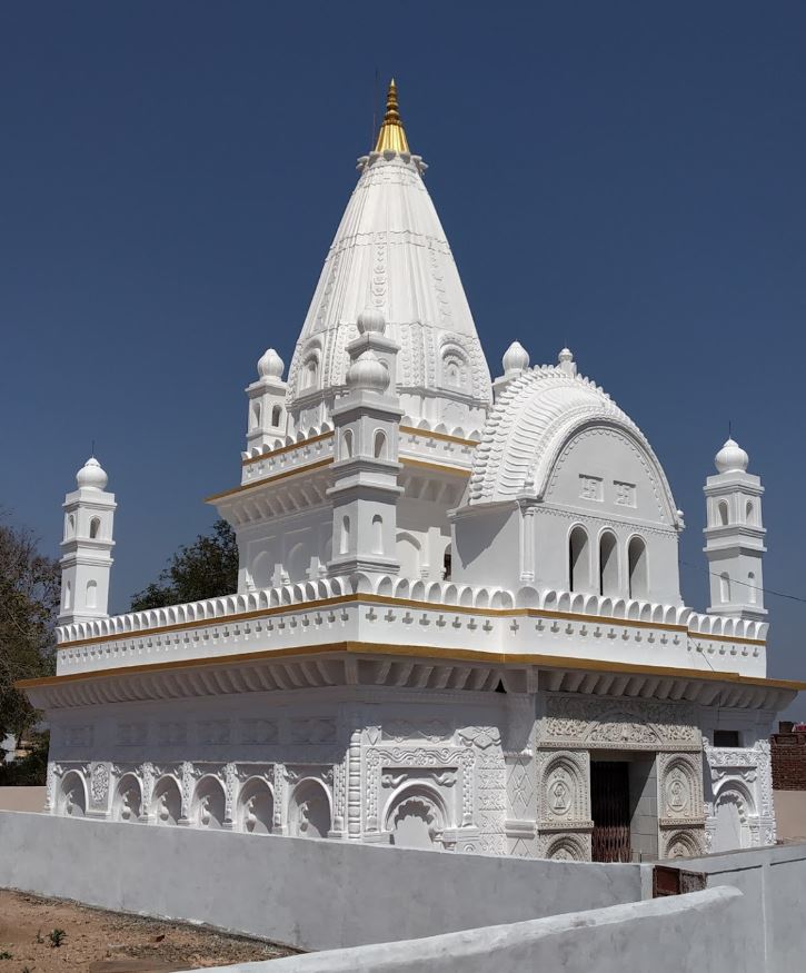 Shri Chandrodaya Digamber Jain Mandir Teerth Kshetra, Tejgarh, District - Damoh (M.P.) image 1