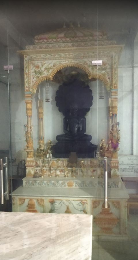 Shri Parshvnath Digamber Jain Mandir, Sanga, District - Damoh (M.P.) image 2