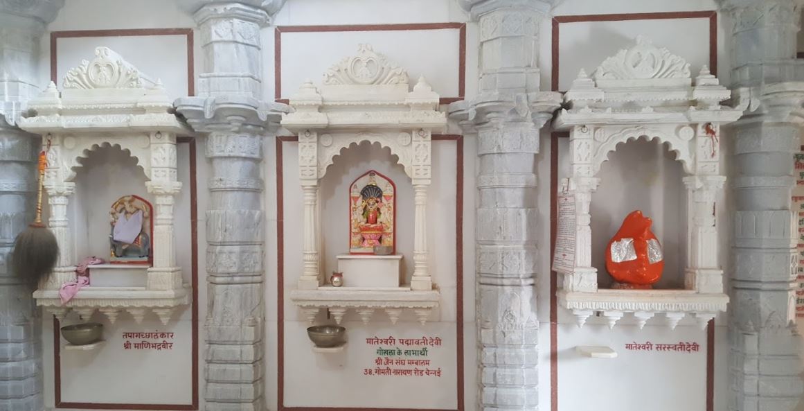 Shri Shwetamber Jain Mandir, Karnawad, District - Dewas (M.P.) image 7