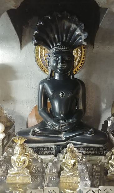 Shri 1008 Chintamani Parshvnath Digamber Jain Mandir, Akhepura, District - Dewas (M.P.) image 2