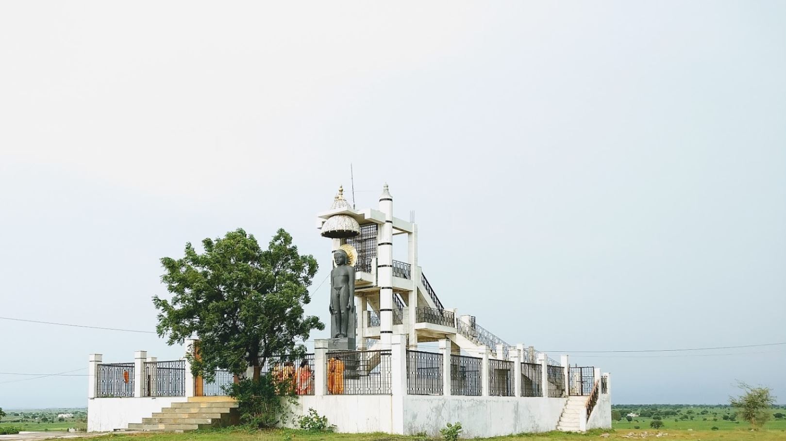 Shri Mantung Giri Digamber Jain Tirth Kshetra, Bhaktamber Colony, Dhar (M.P.) image 8