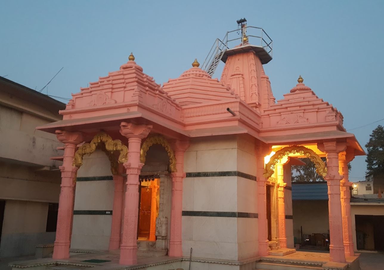 Shri Suparshvnath Jain Shwetamber Mandir, Digthan, District - Dhar (M.P.) image 2