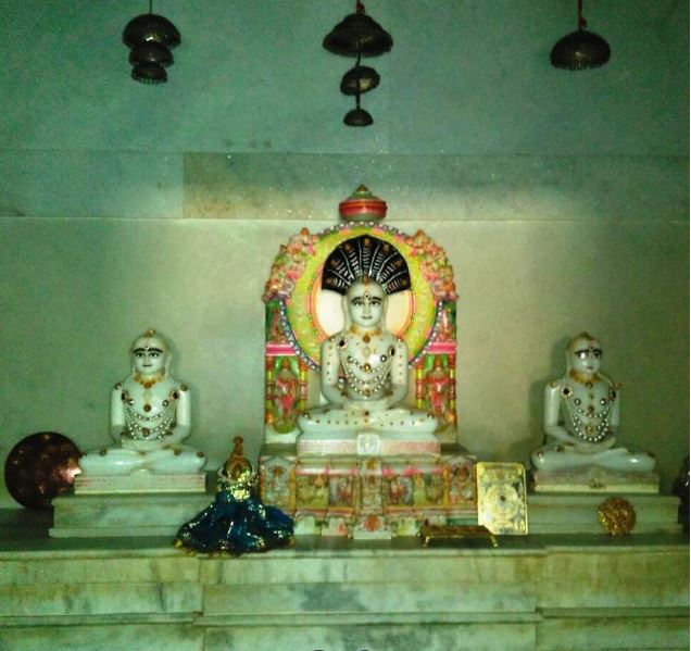 Shri Parshvnath Jain Shwetamber Mandir, Penchi, District - Guna (M.P.) image 1