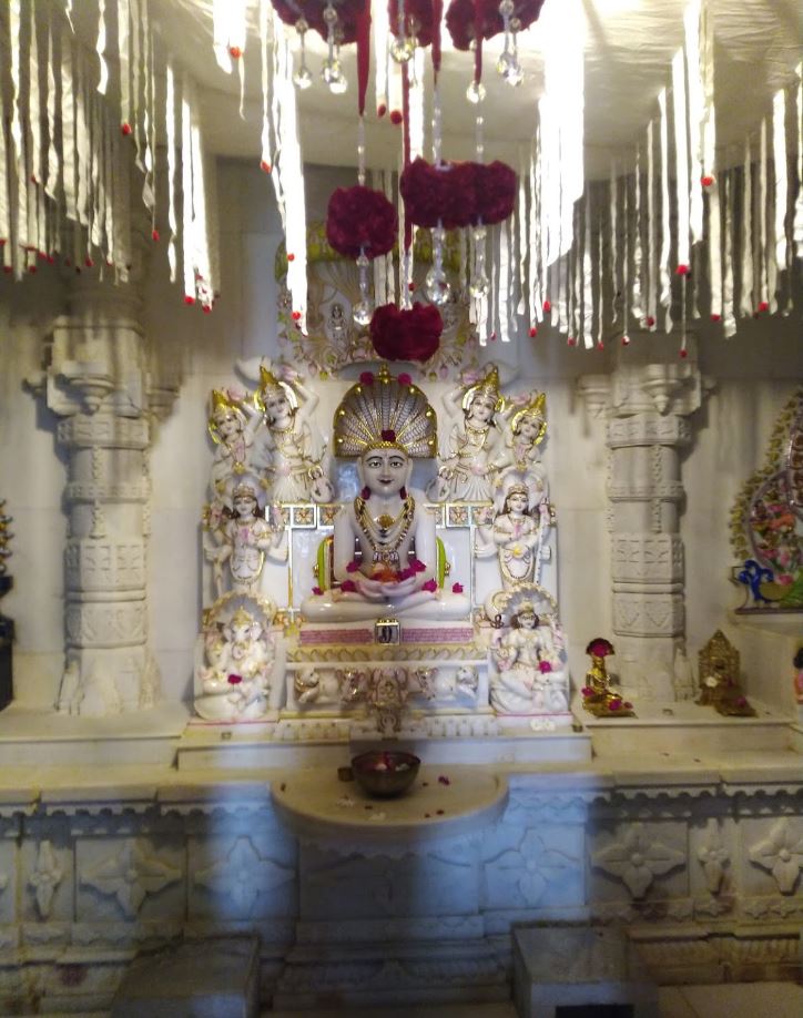 Shri Man Kamal Parshvnath Shwetamber Jain Mandir, Depalpur, District - Indore (M.P.) image 4