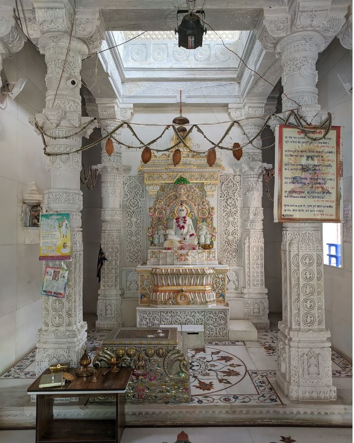Shri Rajendra Suri Guru Mandir, Sainath Colony, Indore (M.P.) image 3