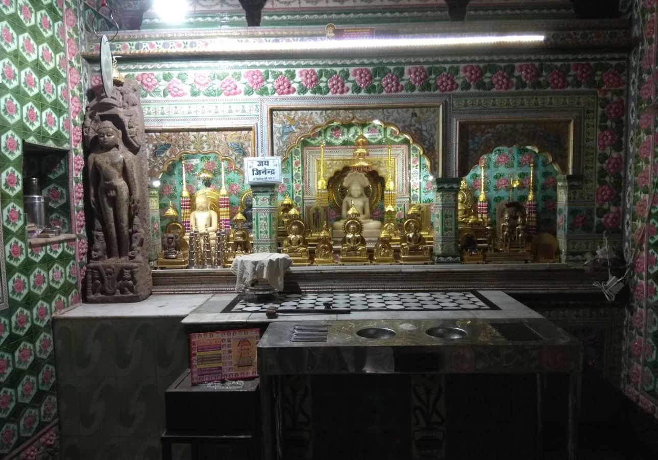 Shri Parshvnath Digamber Jain Mandir, Bachaiya, District - Katni (M.P.) image 1