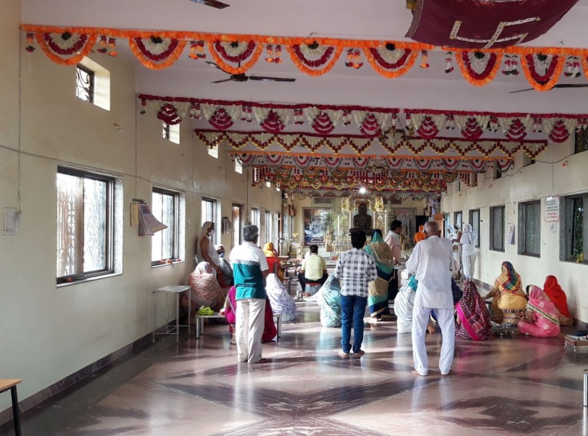 Shri Munisuvratnath Digamber Jain Mandir, Kailawara Khurd, Katni (M.P.) image 3