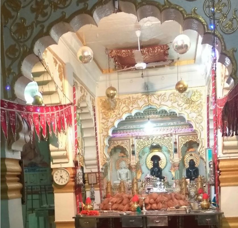 1008 Shri Parshvnath Digamber Jain Jangda Porwad Panchayati Mandir, Sanawad, District - Khargone (Madhya Pradesh) image 3