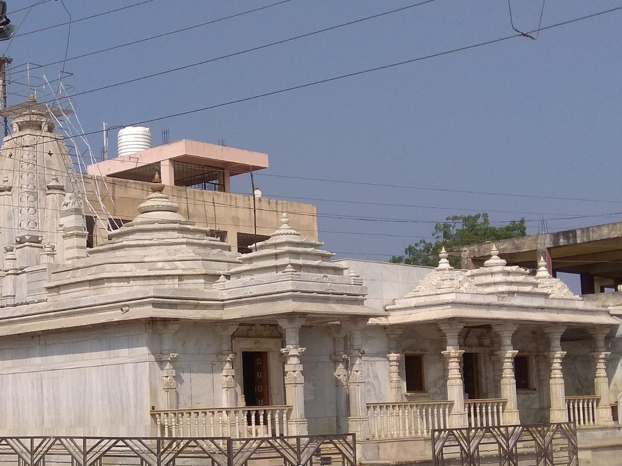 Shri Jain Shwetamber Mandir, Bajna, District - Ratlam (M.P.) image 2