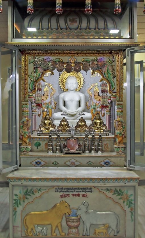 Shri 1008 Chandraprabhu Digamber Jain Mandir, Shastri Colony, Jaora, District-Ratlam (M.P.) image 2