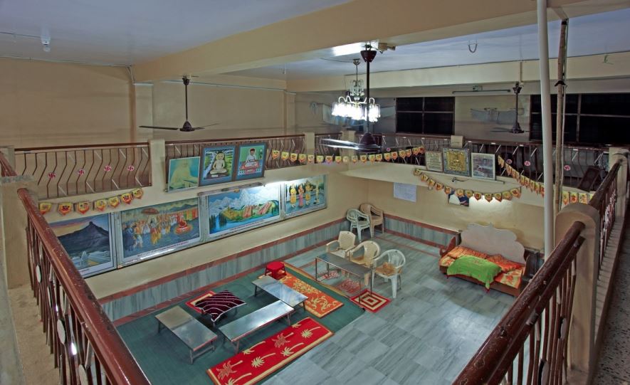 Shri 1008 Chandraprabhu Digamber Jain Mandir, Shastri Colony, Jaora, District-Ratlam (M.P.) image 5