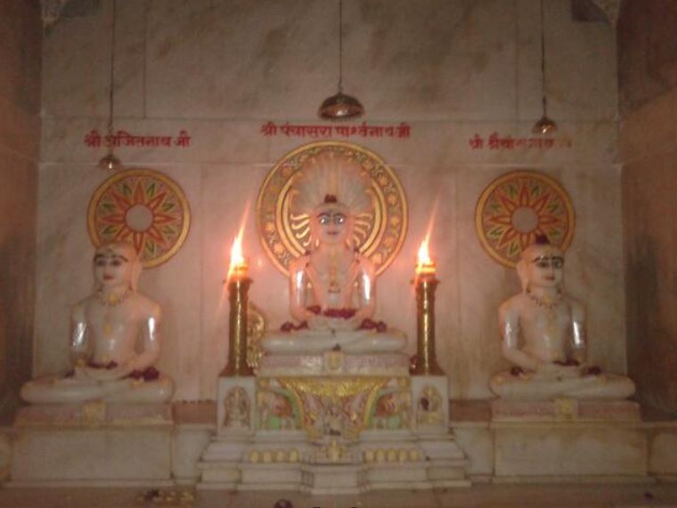 Shri Panchasra Parshvnath Jain Shwetamber Mandir, Moti Nagar, Ratlam (M.P.) image 3