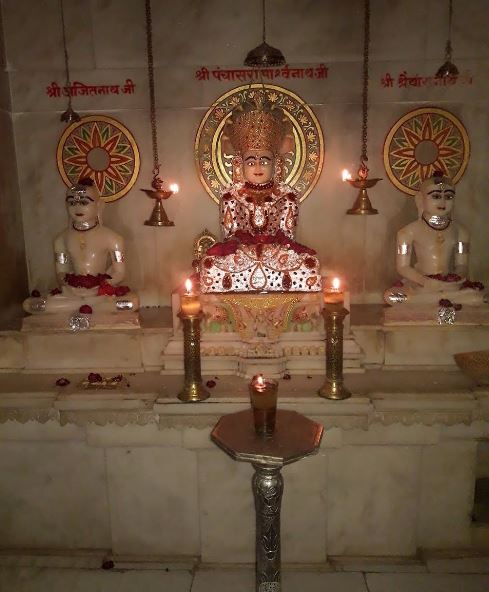 Shri Panchasra Parshvnath Jain Shwetamber Mandir, Moti Nagar, Ratlam (M.P.) image 4