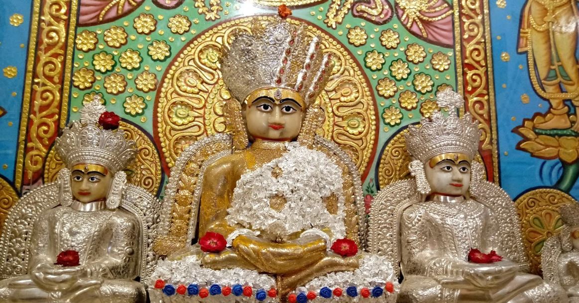 Shri Sumatinath Jain Shwetamber Mandir, Kabir Sahab Mandir, Bohra Baakhal, Ratlam (M.P.) image 3