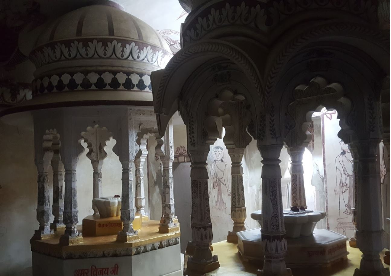 Shri Shantinath Jain Shwetamber Mandir, Jain Colony, Bohra Baakhal, Ratlam (M.P.) image 3