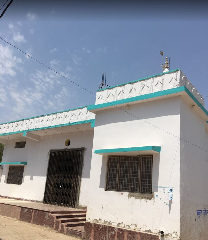 Shri Digamber Jain Mandir, Chhirari, District - Sagar (M.P.) image 2