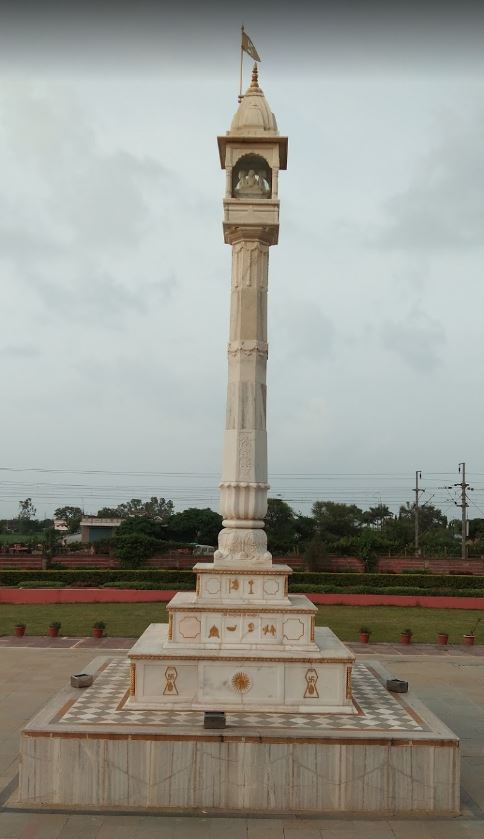 Shri Digamber Jain Lal Mandir, Khurai, District - Sagar (Madhya Pradesh) image 3