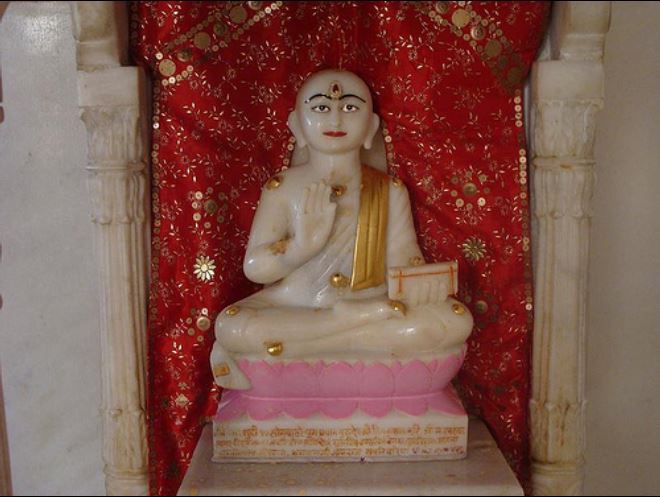Shri Adinath Jain Shwetamber Mandir, Gandhi Chowk, Satna (M.P.) image 4