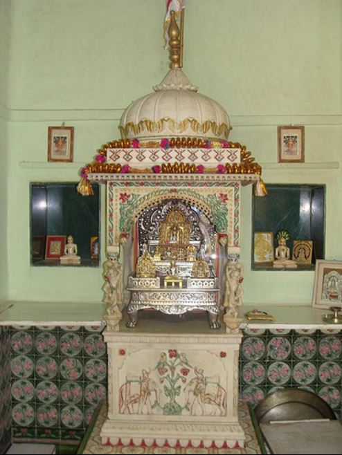 Shri Shantinath Jain Shwetamber Ghar Derasar, Gujarat Market, Satna (M.P.) image 1
