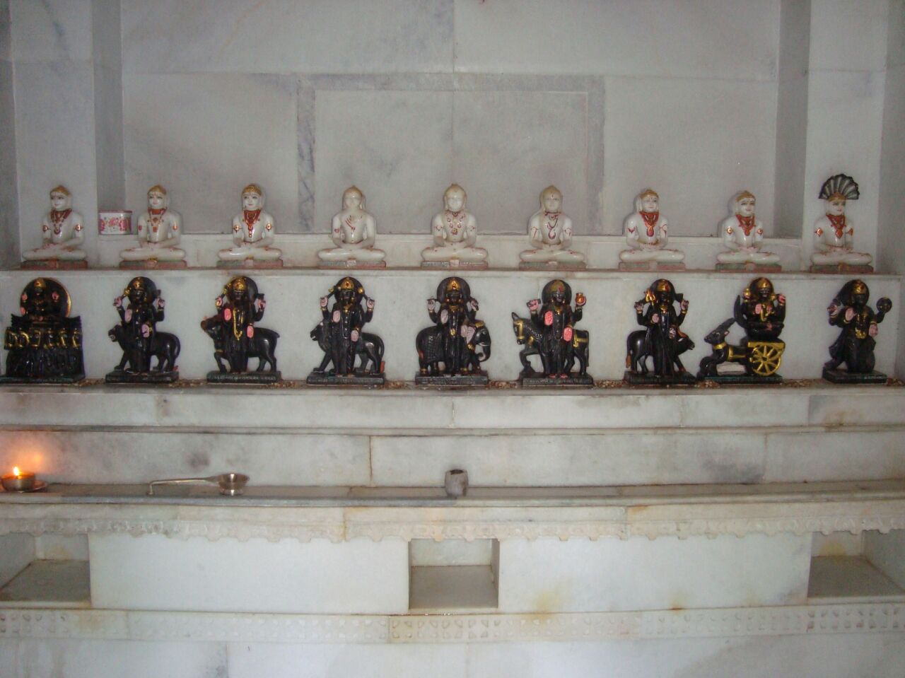 Shree Munisuvrat Swamy Jain Mandir, Shadipur, Port Blair (Andaman and Nicobar Islands) image 15