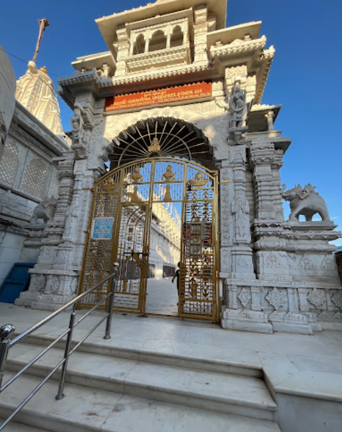 Shree Navkhanda Parshwanath Shwetamber Jain Tirth, Ghogha, District-Bhavnagar (Gujarat) image 1