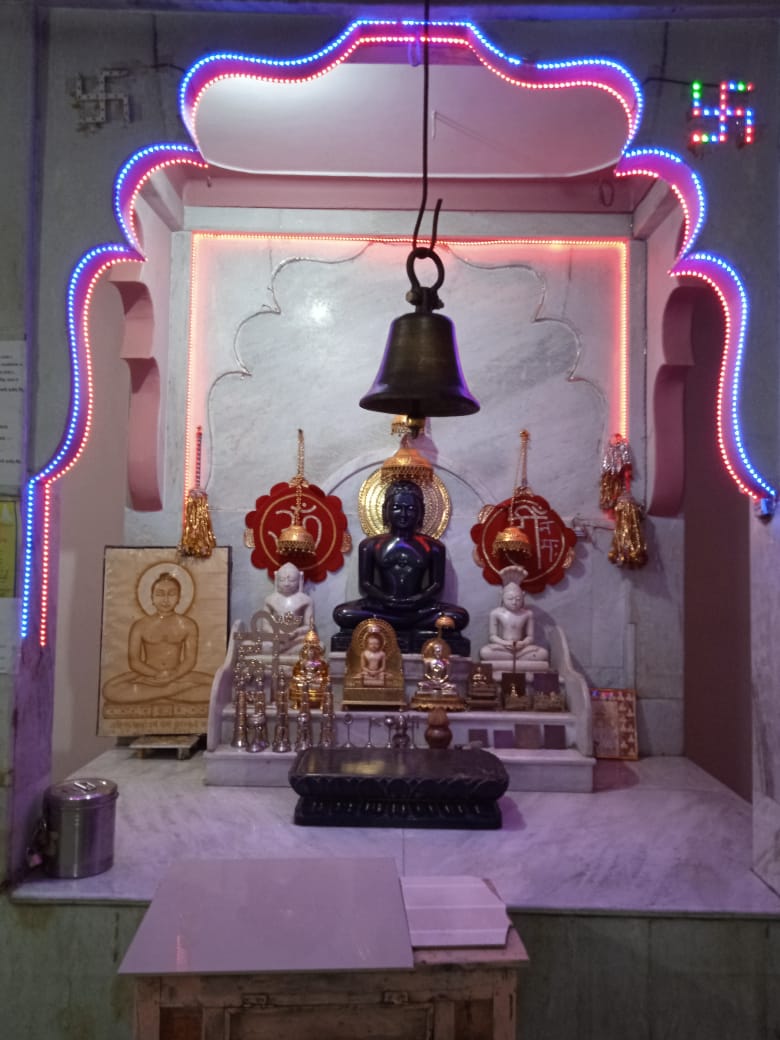 Shri 1008 Neminath Digamber Jain Mandir, Birul Bazar, District - Betul (M.P.) thumbnail 3