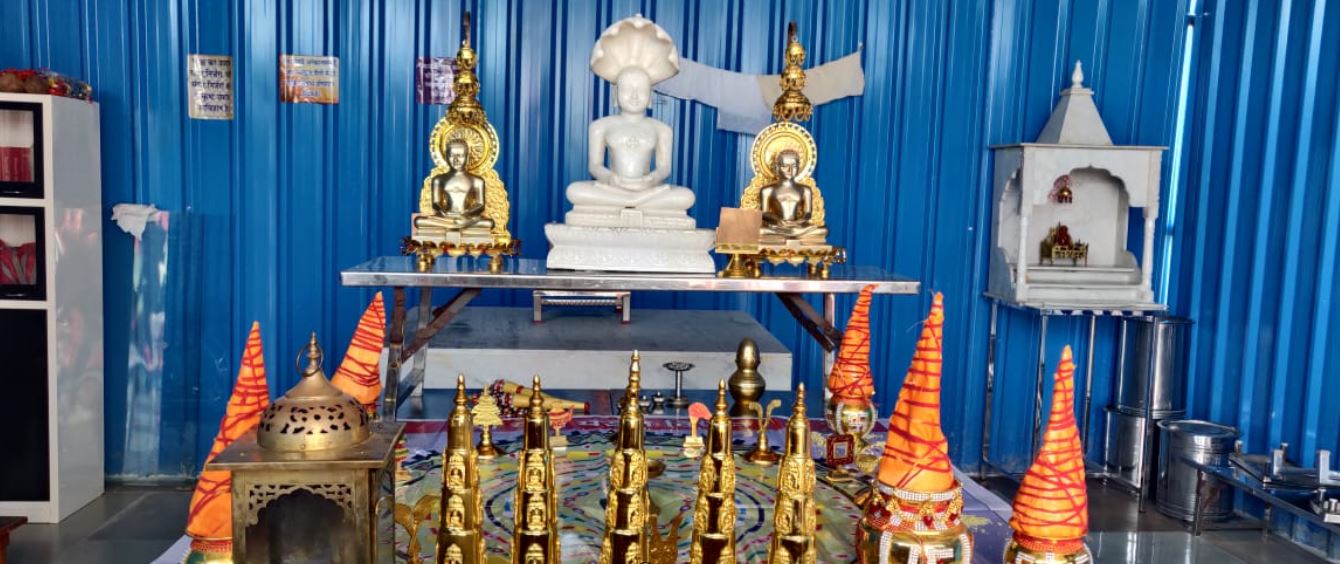 Shri 1008 Parshvnath Digamber Jain Mandir, Gokul Nagar, Indore (M.P.) image 2