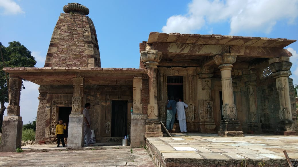 Shri Digamber Jain Prachin Tirth Kshetra, Karahi Karai, District-Gwalior (Madhya Pradesh) thumbnail 4