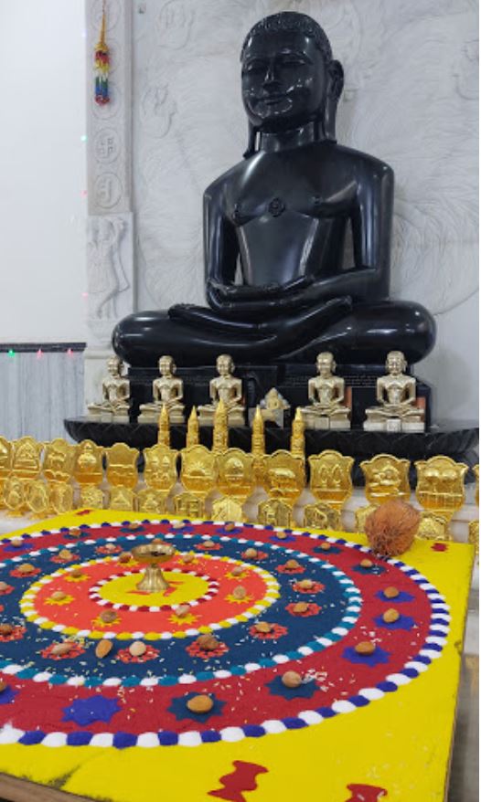 Shri 1008 Parshvnath Digamber Jain Mandir, 77-B, Vidhya Palace, Indore (M.P.) image 3