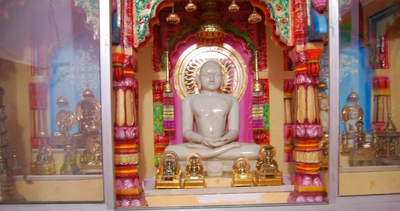 Shri Digamber Jain Bada Mandir, Jaisinagar, District - Sagar (Madhya Pradesh) image 4