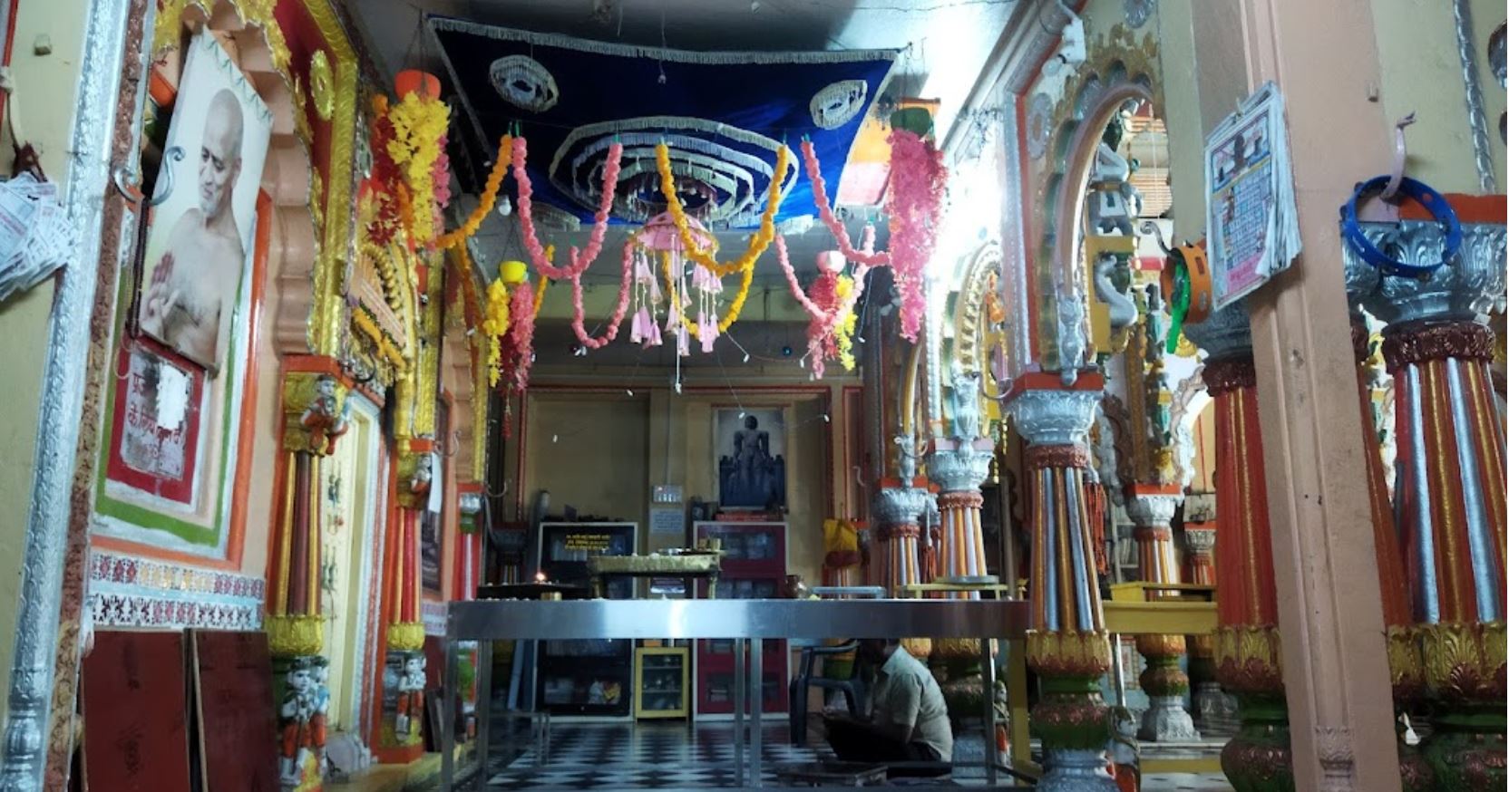 Shri 1008 Adinath Digamber Jain Naya Mandir Ji, Katra Bazar, Tikamgarh (M.P.) image 8