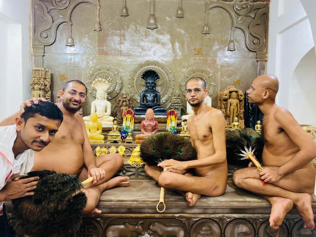 Shri 1008 Parshvnath Pracheen Digamber Jain Mandir, Maheba, District - Chhatarpur (M.P.) image 3