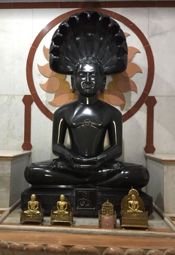 Shri 1008 Parshvnath Digamber Jain Mandir, Pavagarh Siddh Kshetra Kothi, Pavagarh, District-Panchmahal (Gujarat) image 2